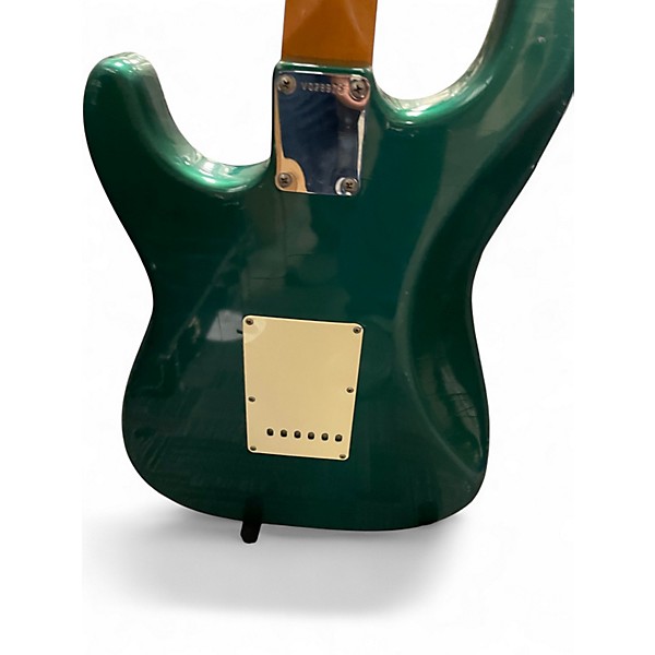 Vintage 1987 Fender 1987 LAKE PLACID BLUE STRATOCASTER 62 REISSUE Lake Placid Blue Solid Body Electric Guitar