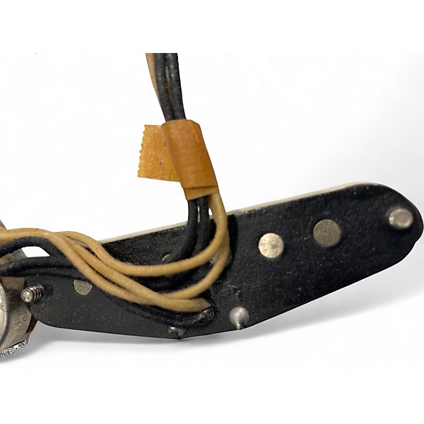 Vintage 1987 Fender 1987 LAKE PLACID BLUE STRATOCASTER 62 REISSUE Lake Placid Blue Solid Body Electric Guitar