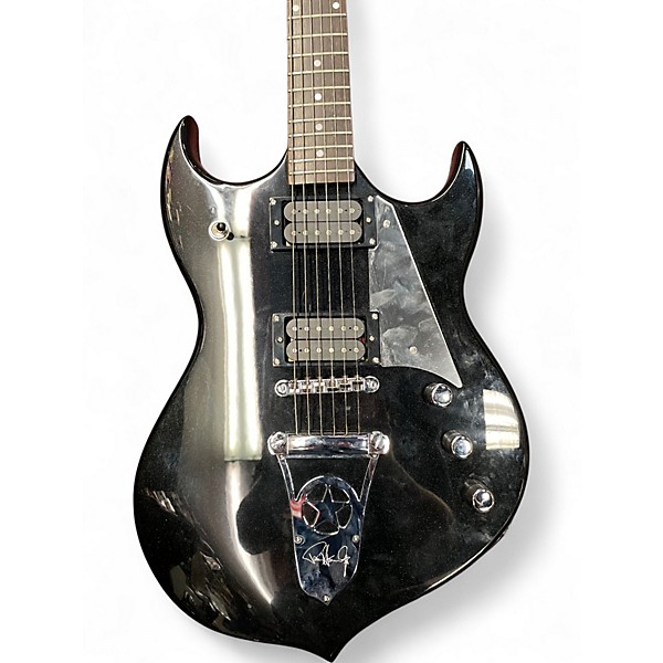 Used Silvertone PSSN1 Black Solid Body Electric Guitar