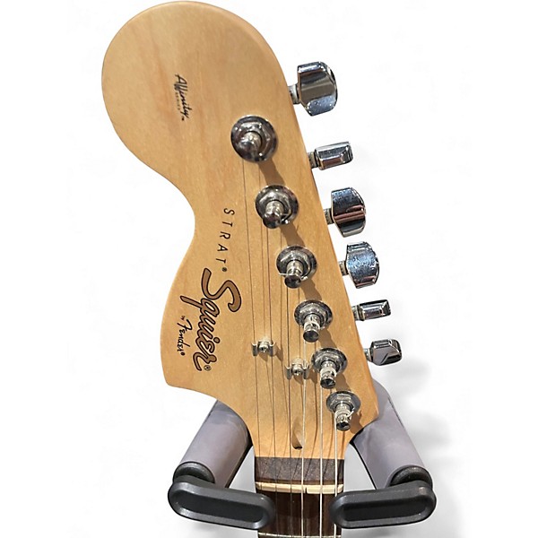 Used Squier Affinity Stratocaster 2 Color Sunburst Solid Body Electric Guitar