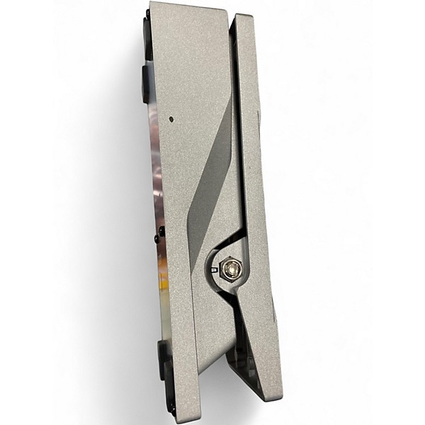 Used BOSS FV30L Pedal