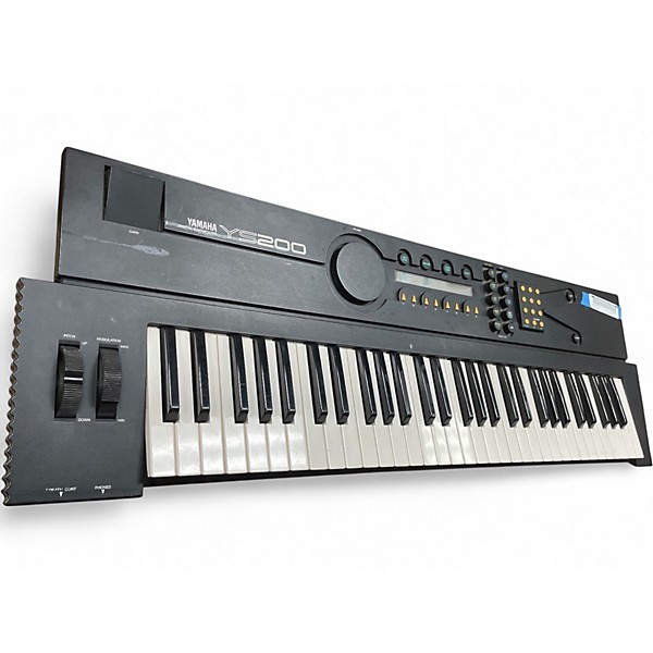 Used Yamaha ys 200 Synthesizer
