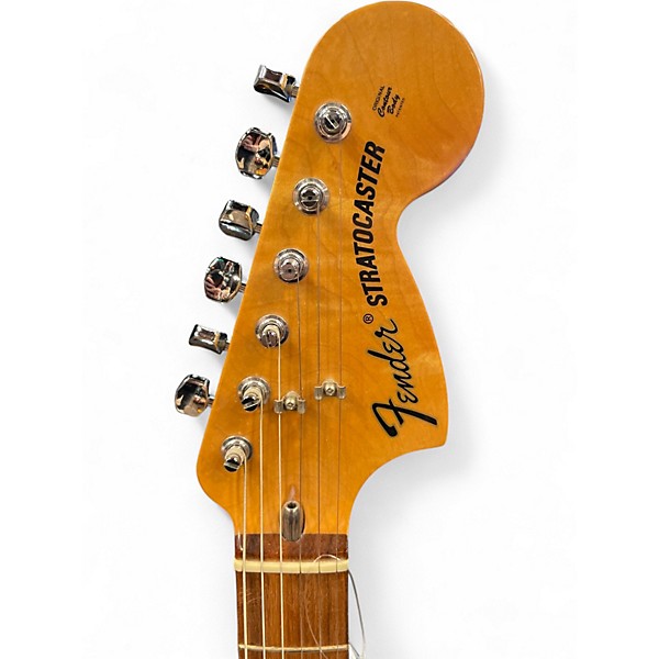 Used 2005 Fender Classic Series '70s Stratocaster Black Solid Body Electric Guitar