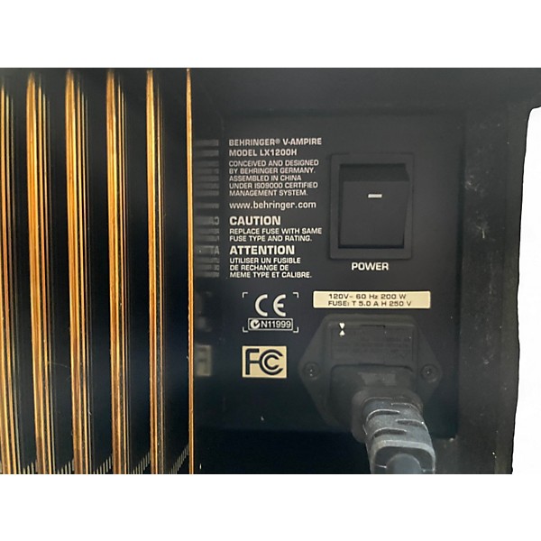 Used Behringer Vampire LX1200H Solid State Guitar Amp Head