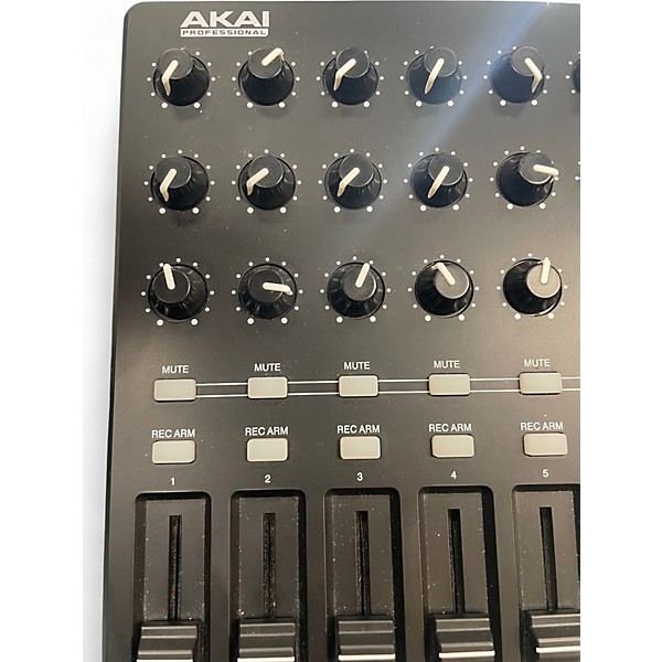 Used Akai Professional MIDIMIX MIDI Controller