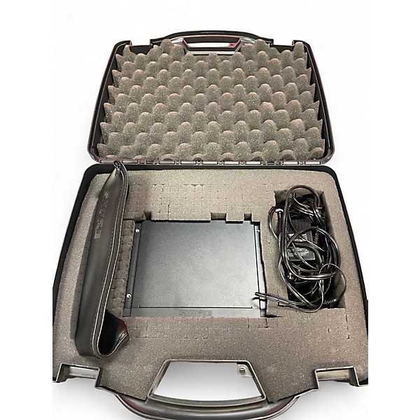 Used Shure BLX4R Handheld Wireless System