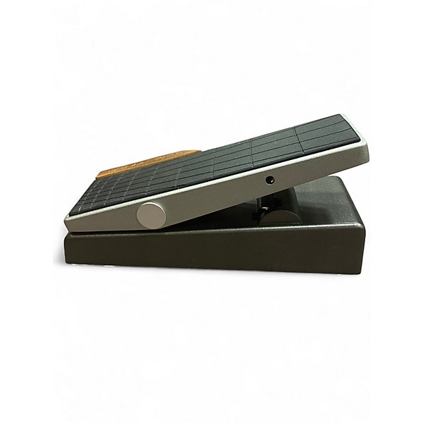 Used Fender tread light Pedal