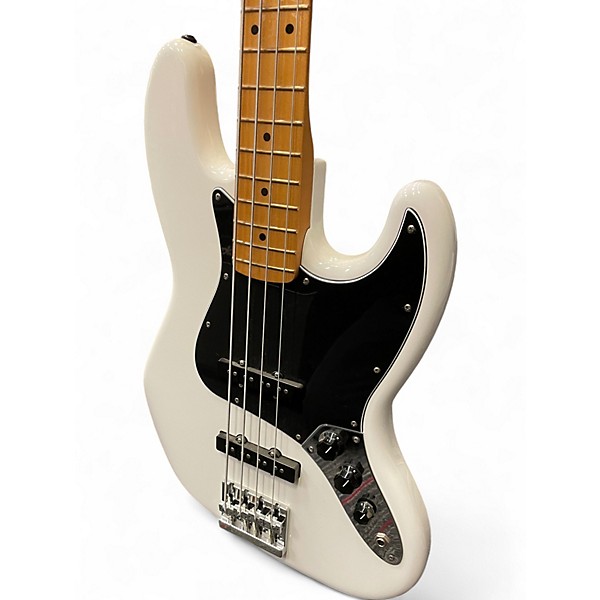 Used Fender PLAYER II JAZZ BASS Alpine White Electric Bass Guitar