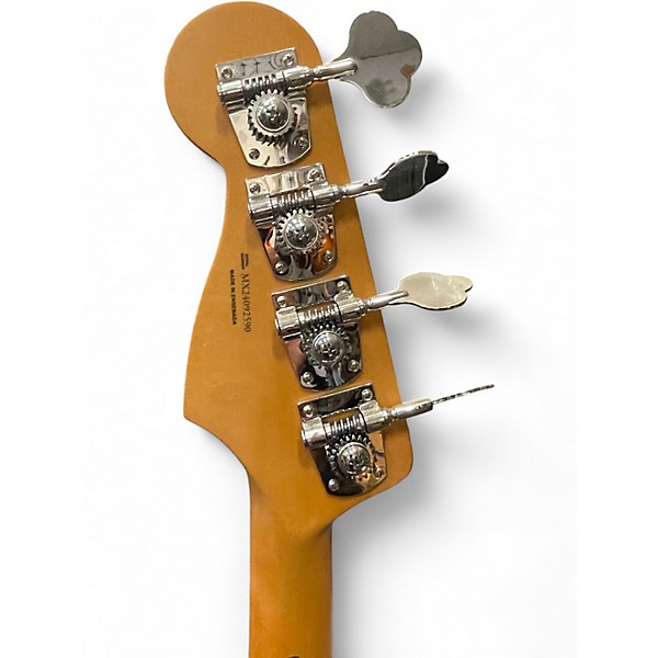 Used Fender PLAYER II JAZZ BASS Alpine White Electric Bass Guitar