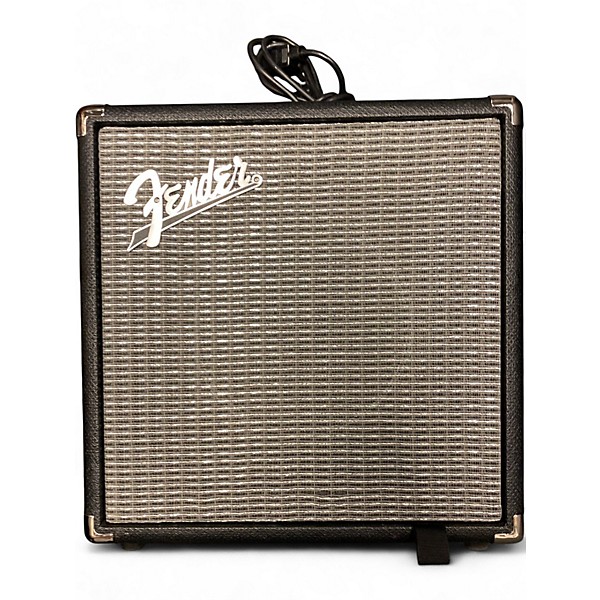Used Fender Rumble 15 Bass Combo Amp