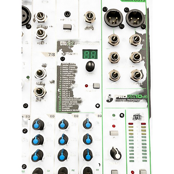 Used Mackie profx10 Powered Mixer