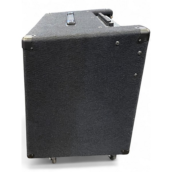 Used Roland KC600 Keyboard Amp