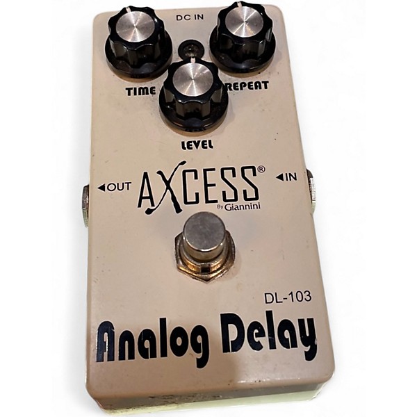 Used Axcess ANALOG DELAY Effect Pedal