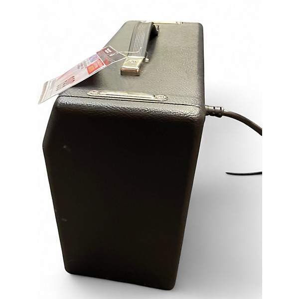 Used Fender 68 Custom Vibro Champ Reverb 120V Tube Guitar Combo Amp