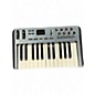 Used M-Audio Oxygen 25 Key 3rd Gen MIDI Controller thumbnail