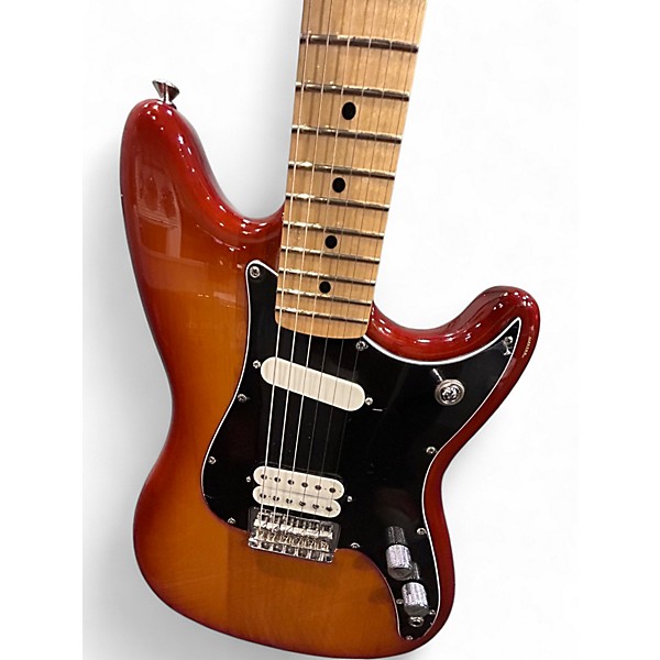 Used Fender Duo Sonic 2 Tone Sunburst Solid Body Electric Guitar