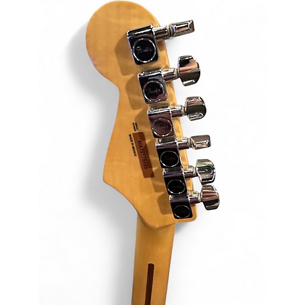 Used Fender Duo Sonic 2 Tone Sunburst Solid Body Electric Guitar