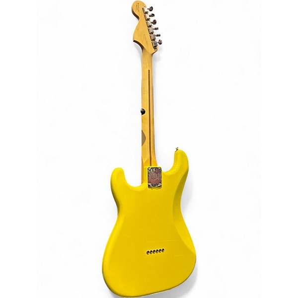 Used 2023 Fender Tom Delonge Signature Stratocaster Desert Sun Yellow Solid Body Electric Guitar