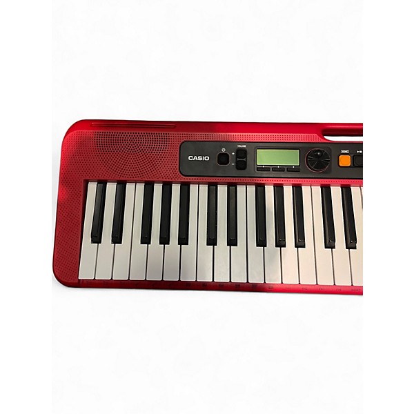 Used Casio CTS200RD Portable Keyboard