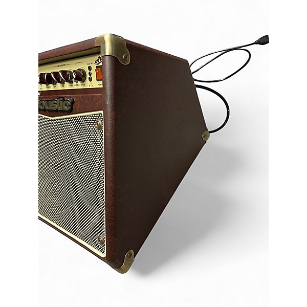 Used Acoustic A15 15W 1x6.5 Acoustic Guitar Combo Amp