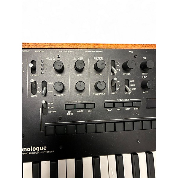 Used KORG MONOLOGUE Synthesizer
