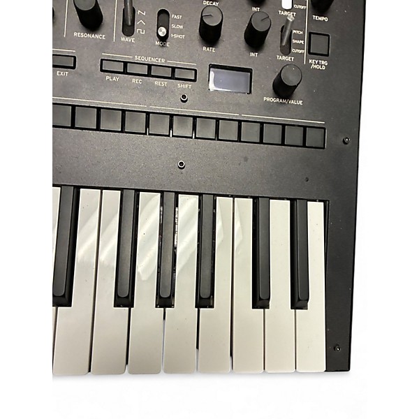 Used KORG MONOLOGUE Synthesizer