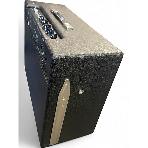 Used Fender FR-12 Guitar Cabinet