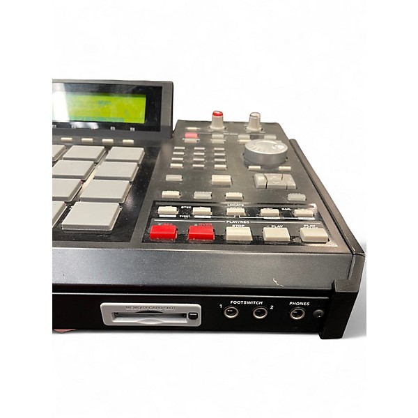 Used Akai Professional MPC 4000 DJ Controller