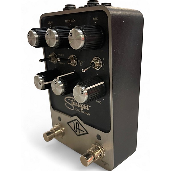 Used Universal Audio STARLIGHT Effect Pedal