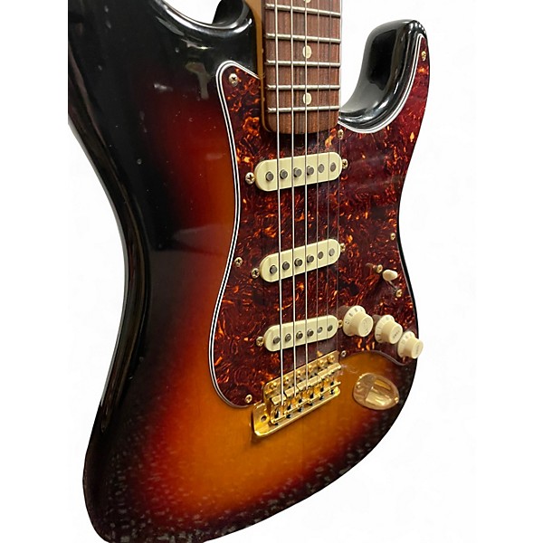 Used 2005 Fender Stevie Ray Vaughan Lenny Replica 3 Color Sunburst Solid Body Electric Guitar