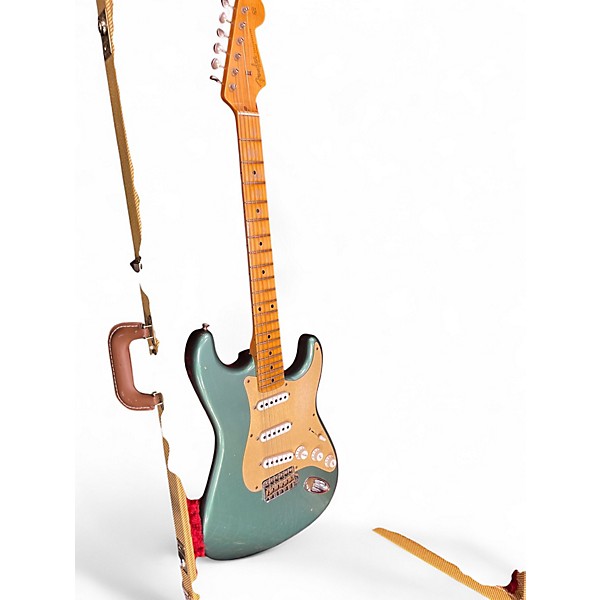 Used 2019 Fender LTD 55 Dual-Mag Stratocaster Journeyman Sherwood Green Solid Body Electric Guitar