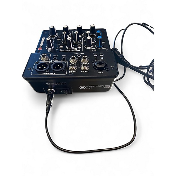 Used Harbinger lv7 Powered Mixer