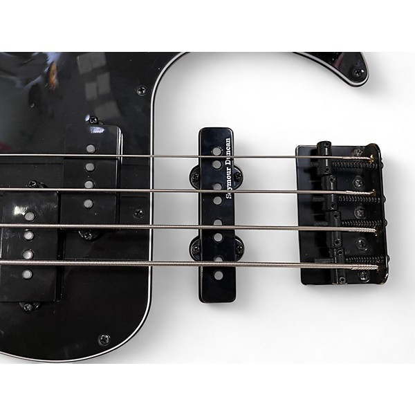 Used Fender DELUXE JAZZ BASS SPECIAL Pearl White Electric Bass Guitar