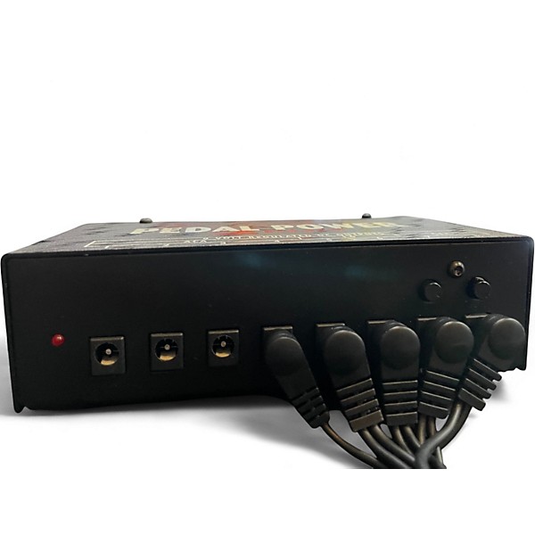 Used Voodoo Lab Pedal Power 2+ Power Supply