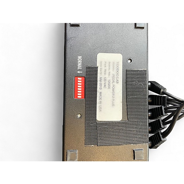 Used Voodoo Lab Pedal Power 2+ Power Supply