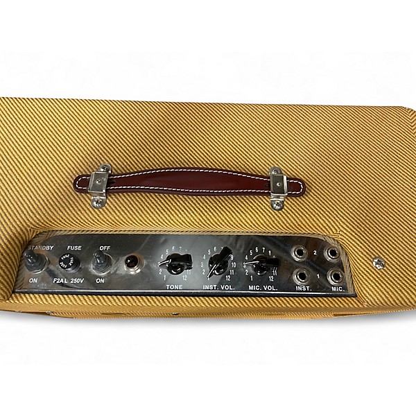 Used Fender 64 Custom Deluxe Reverb Tube Guitar Combo Amp