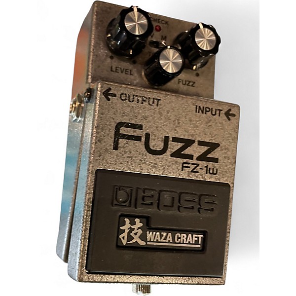 Used BOSS fz-1w Effect Pedal