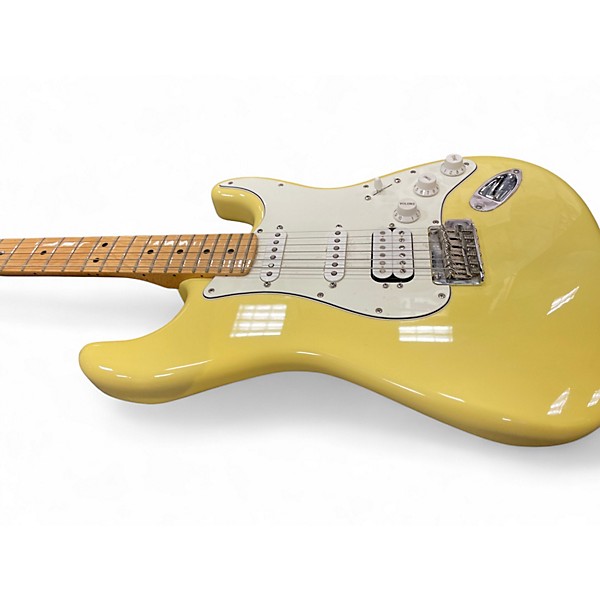 Used Fender PLAYER STRAT HSS Buttercream Solid Body Electric Guitar