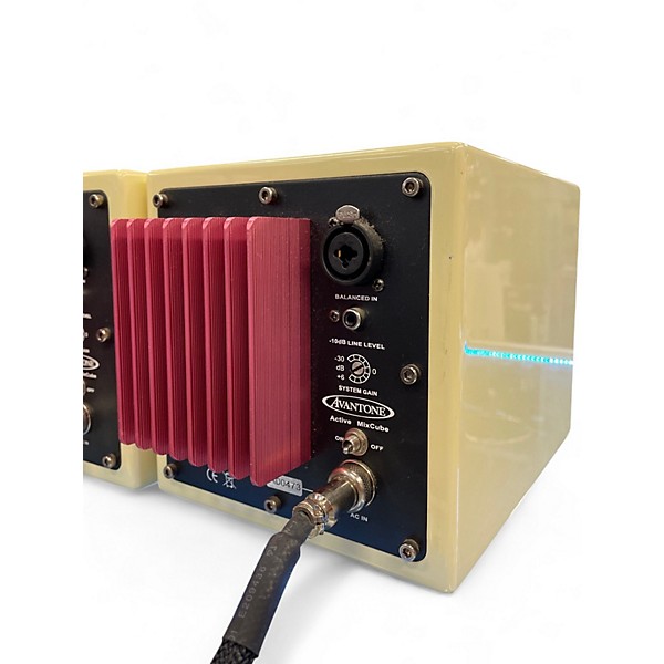 Used Avantone MIXCUBE PAIR Powered Monitor