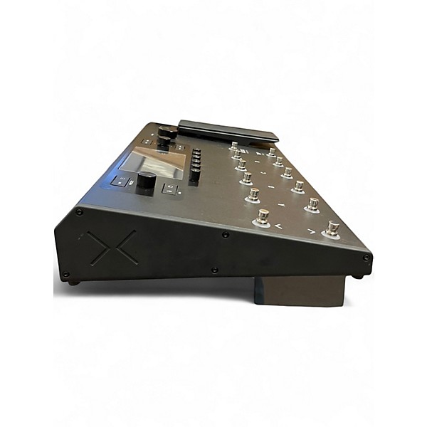 Used Line 6 Helix LT Effect Processor