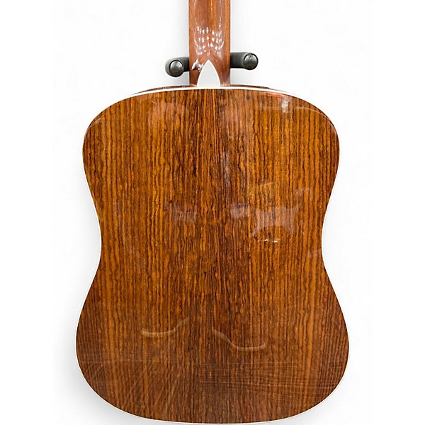 Used Taylor 210 Natural Acoustic Guitar