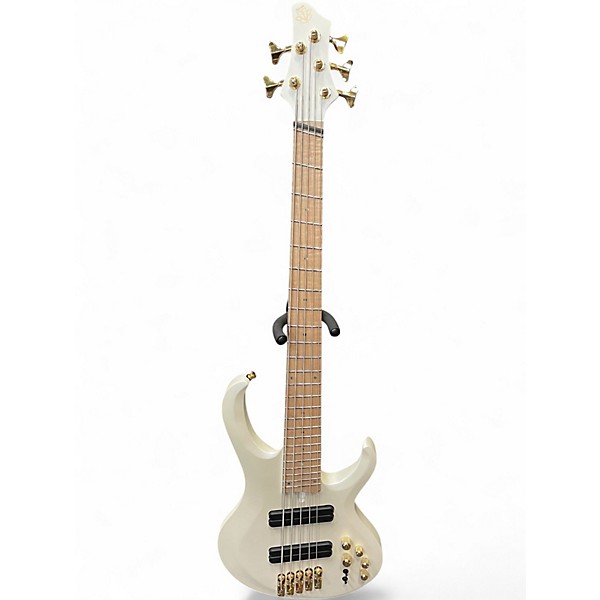 Used Ibanez BTB605MLM Alpine White Electric Bass Guitar