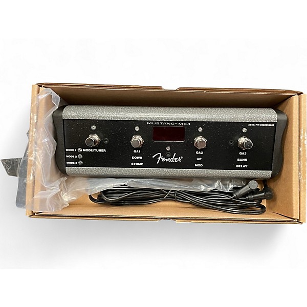 Used Fender Mustang MS4 Pedal