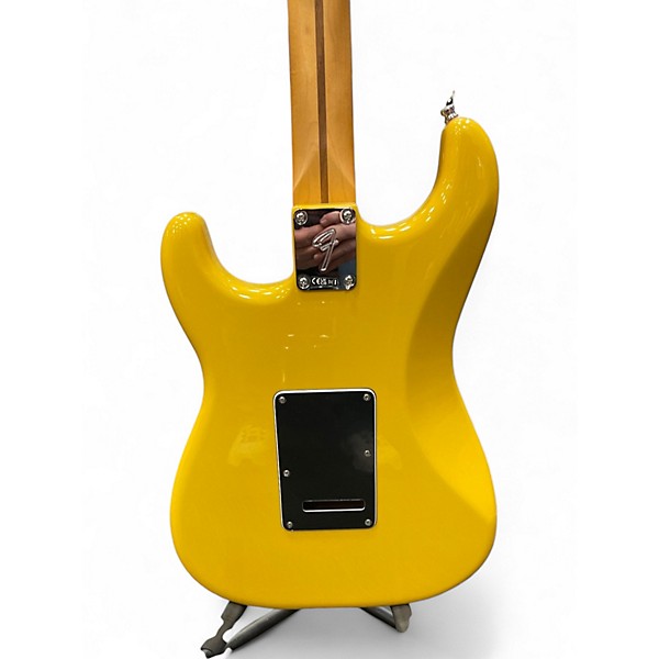 Used Fender PLAYER II MODIFIED STRATOCASTER Yellow Solid Body Electric Guitar