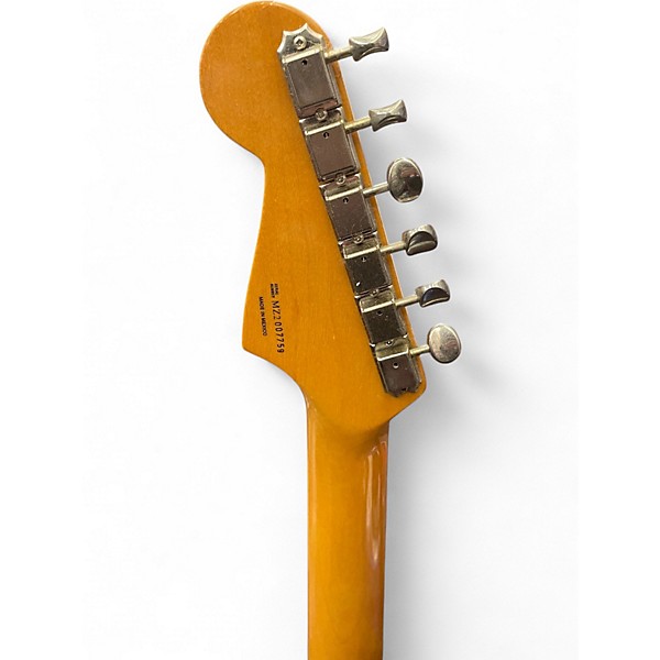 Used Fender Classic Series 1960S Stratocaster Lake Placid Blue Solid Body Electric Guitar