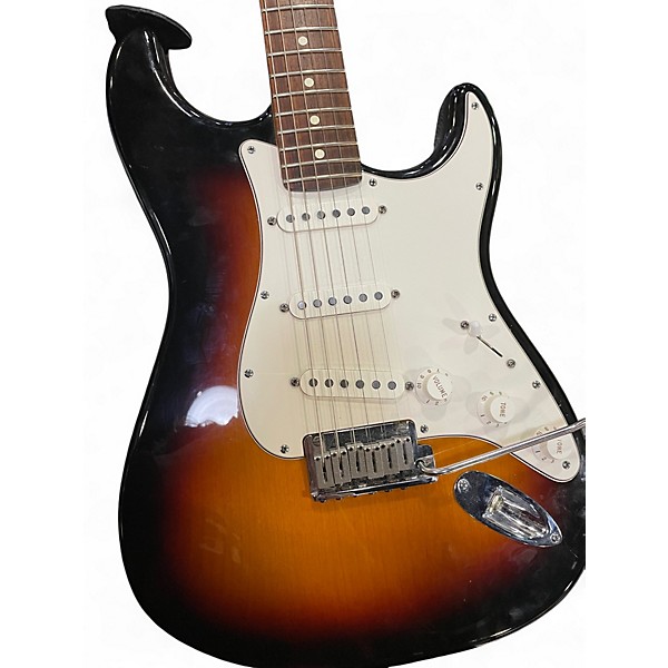 Used 2005 Fender AMERICAN STANDARD 2 Color Sunburst Solid Body Electric Guitar