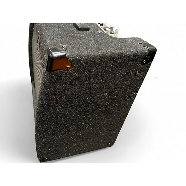 Used Behringer K900 FX Keyboard Amp