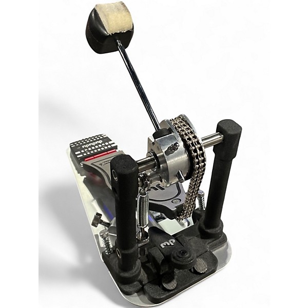 Used DW 9000 Series Single Single Bass Drum Pedal