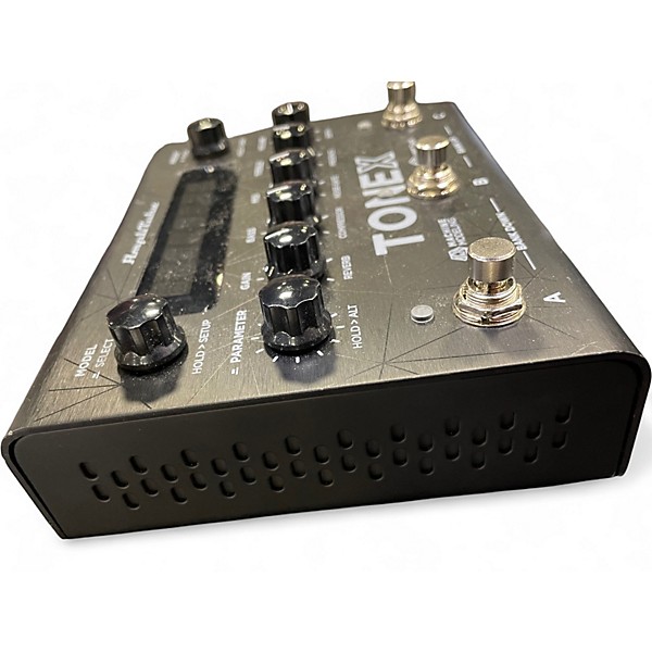 Used IK Multimedia TONE X Effect Processor