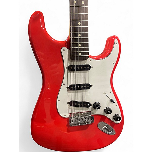 Used Fender MIJ INTERNATIONAL SERIES STRATOCASTER Fiesta Red Solid Body Electric Guitar